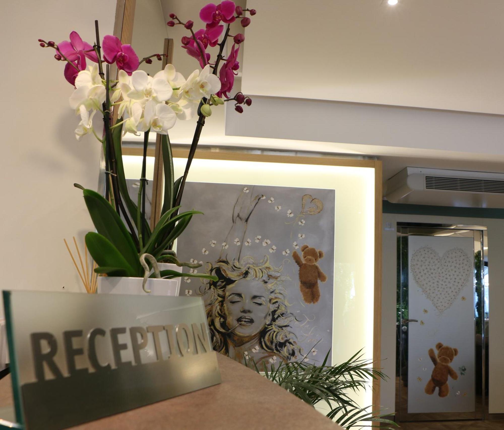Hotel Victoria Cannes Eksteriør billede